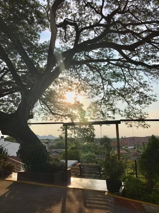 Hotel Chicala Salgar ปอร์โตซัลการ์ ภายนอก รูปภาพ