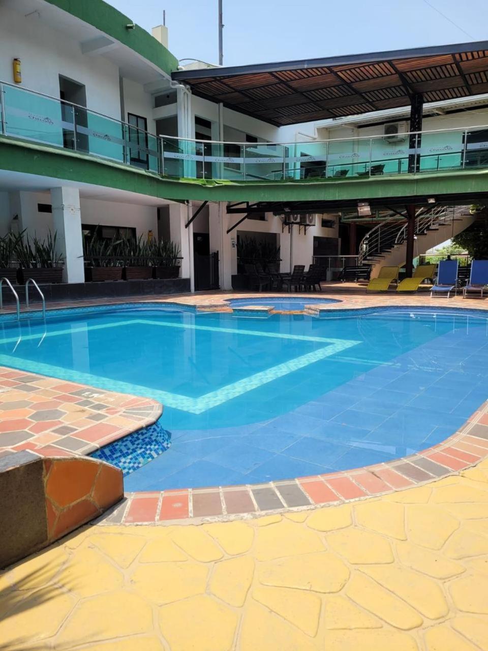 Hotel Chicala Salgar ปอร์โตซัลการ์ ภายนอก รูปภาพ