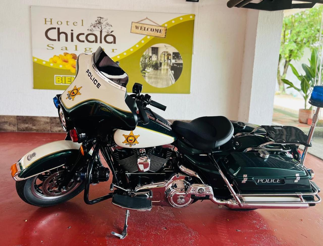 Hotel Chicala Salgar ปอร์โตซัลการ์ ภายนอก รูปภาพ